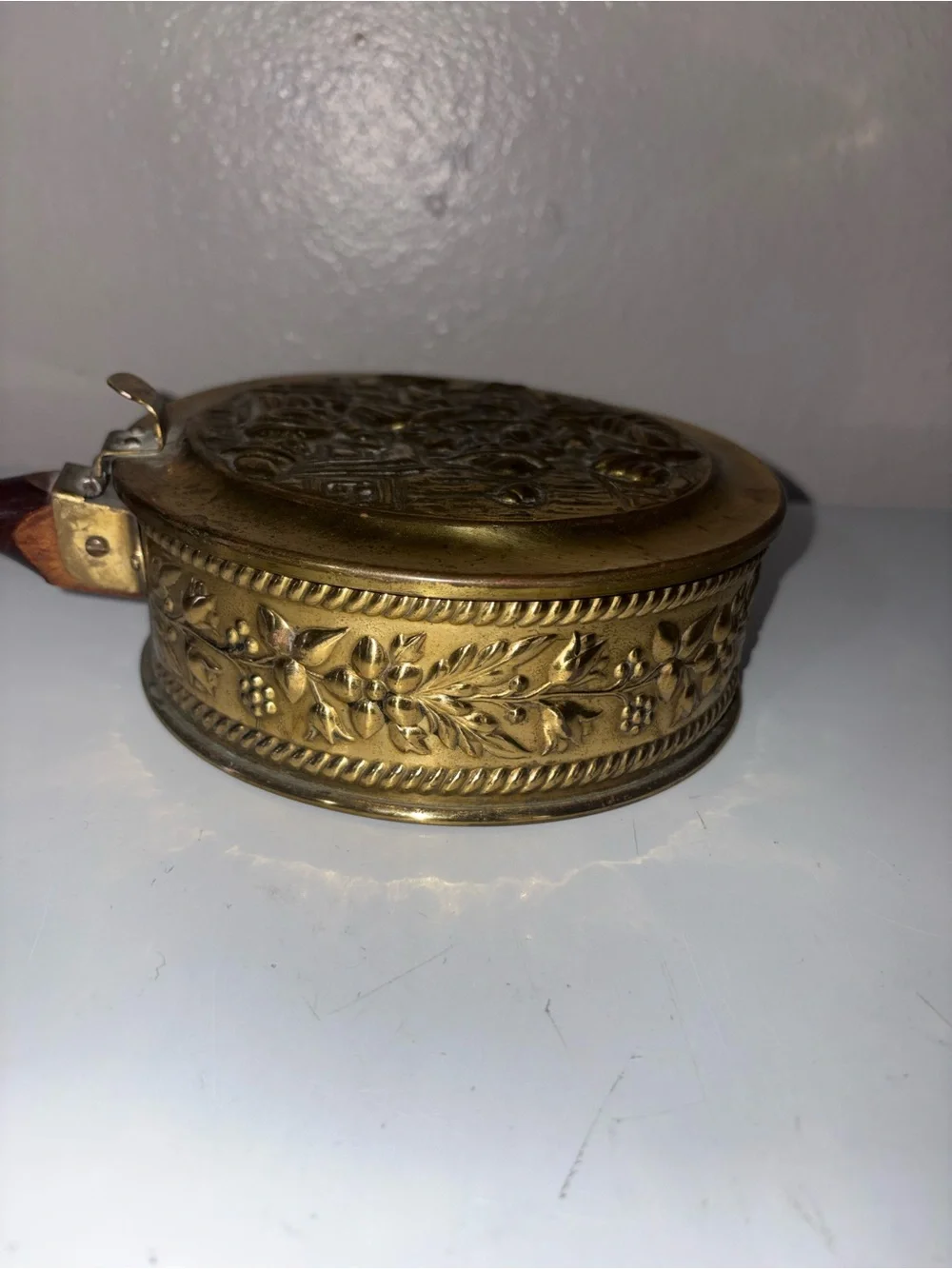 N/A ornate brass